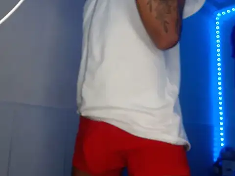 Sexy hotlatin25 online show from 10-25-25, 06:02