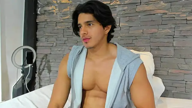 Anker Colin online show from 11-19-25, 04:12