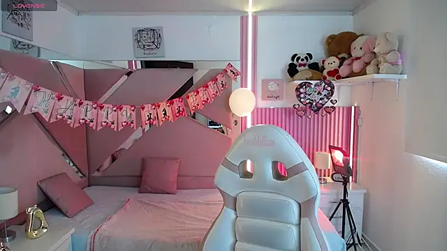 Mia garcia28 online show from 02-19-26, 08:05