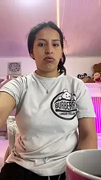 Snapshot of Mia_garcia28 chatting on 03-19-26, 07:40 Mia garcia28 online show from 03-19-26, 07:40
