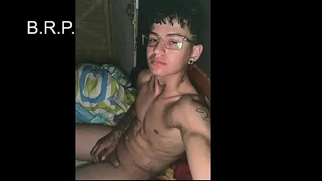 Snapshot of Ebebyjuan chatting on 04-19-26, 06:10 Ebebyjuan online show from 04-19-26, 06:10