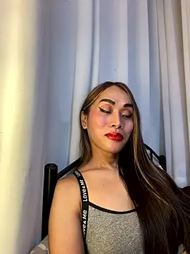 RomanticPearlTS online show from 01-14-26, 04:07