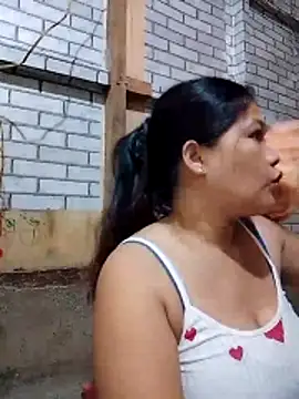 Snapshot of sun_kiss_soul chatting on 12-03-25, 02:30 sun kiss soul online show from 12-03-25, 02:30