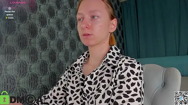 Snapshot of Mia_E1fie chatting on 11-06-25, 09:32 Mia E1fie online show from 11-06-25, 09:32