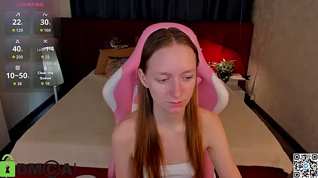 Snapshot of Mia_E1fie chatting on 11-21-25, 12:10 Mia E1fie online show from 11-21-25, 12:10