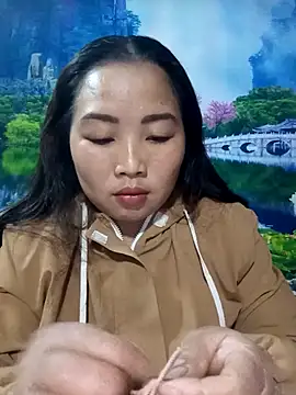 PhamPhung online show from 03-05-26, 01:18