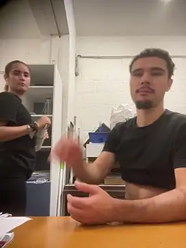 los freaky online show from 10-19-25, 09:10