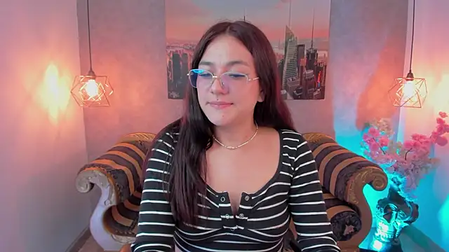 Snapshot of Dali_collin chatting on 01-09-26, 02:36 Dali collin online show from 01-09-26, 02:36