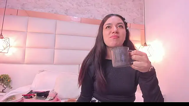 Snapshot of Dali_collin chatting on 03-21-26, 04:32 Dali collin online show from 03-21-26, 04:32