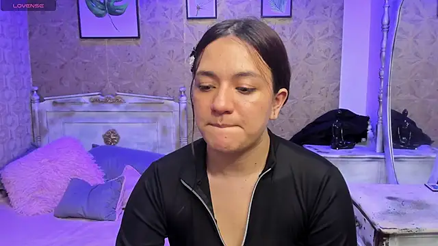 Snapshot of Dali_collin chatting on 03-23-26, 04:49 Dali collin online show from 03-23-26, 04:49