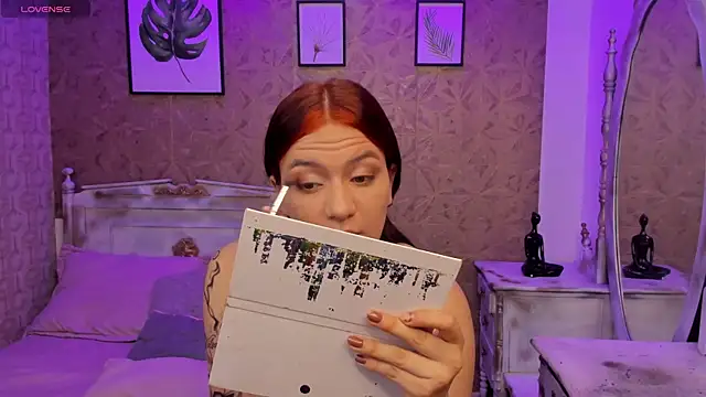 Snapshot of Dali_collin chatting on 04-10-26, 12:54 Dali collin online show from 04-10-26, 12:54