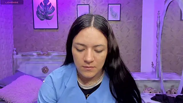 Snapshot of Dali_collin chatting on 06-17-26, 01:12 Dali collin online show from 06-17-26, 01:12