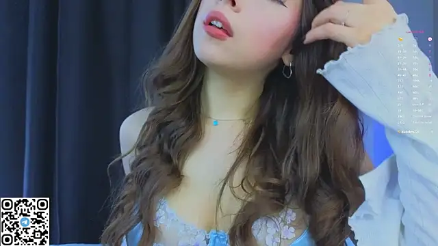 VirginiaHouston online show from 10-22-25, 06:13