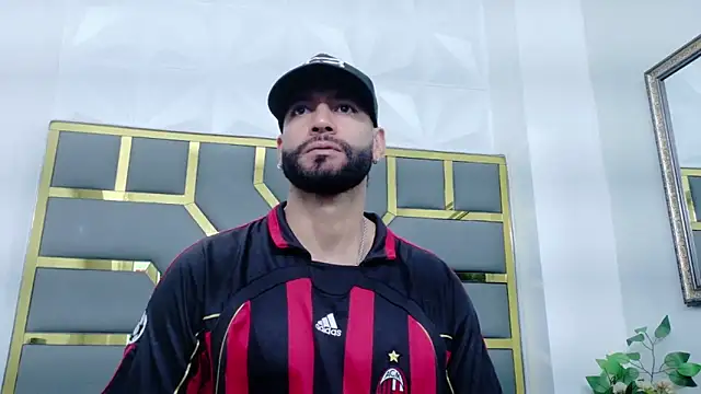 yorbymaxx online show from 12-17-25, 02:12