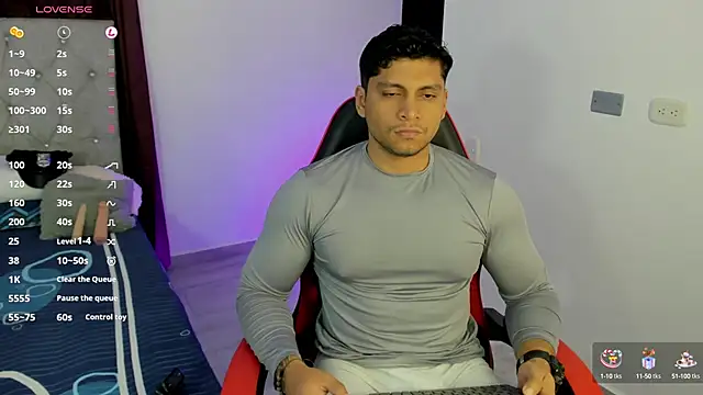 Nicolasmontoya16 online show from 10-15-25, 12:22