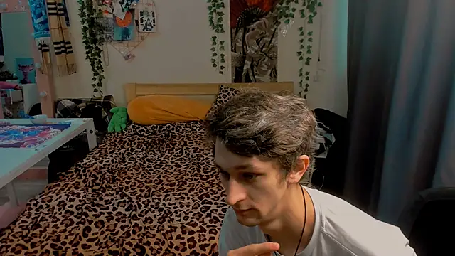 Hate Emotions online show from 09-11-25, 09:31