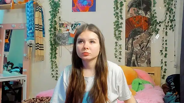 Hate Emotions online show from 10-04-25, 11:41