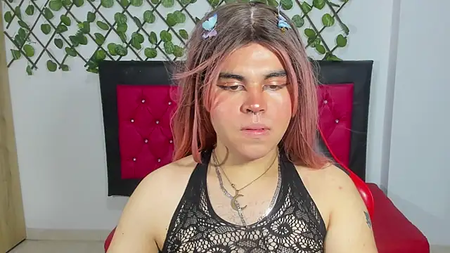 Lady Evelynn online show from 10-07-25, 01:36