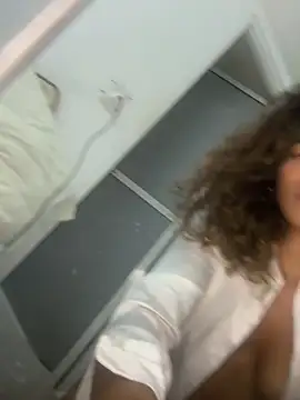 sienna glow online show from 03-01-26, 12:12