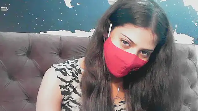 elize   online show from 10-29-25, 01:02