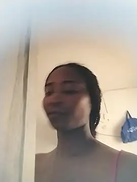 AmbarSmit online show from 10-12-25, 07:57