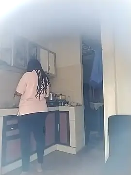 AmbarSmit online show from 10-20-25, 06:52