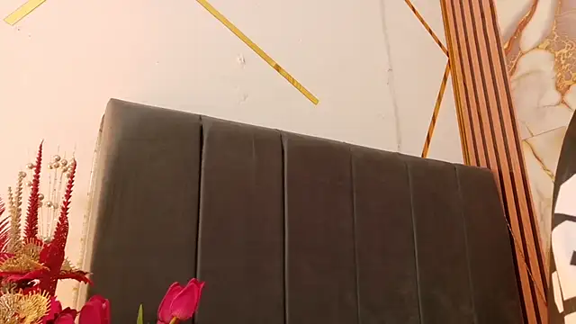 AmbarSmit online show from 04-12-26, 12:54