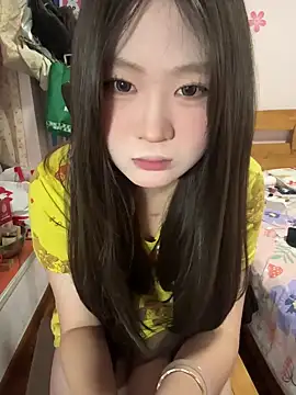 Snapshot of CoCo-s chatting on 06-29-26, 04:18 CoCo-s online show from 06-29-26, 04:18