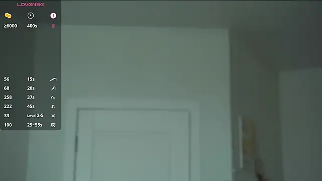 Snapshot of ViolaVow chatting on 09-13-25, 11:43 ViolaVow online show from 09-13-25, 11:43