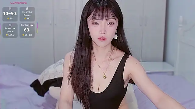 XiaoNana  online show from 10-20-25, 01:28