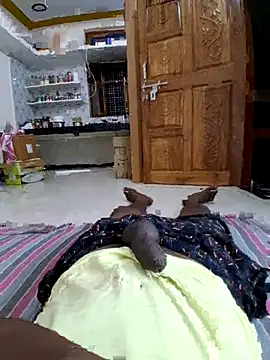 RAYI Queen 3 online show from 09-14-25, 09:14