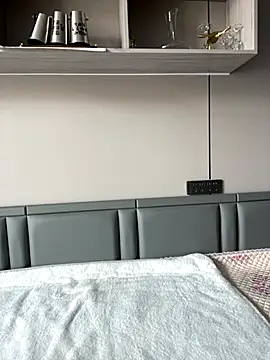 xiaomei-11 online show from 10-06-25, 03:59