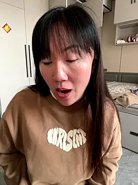 xiaomei-11 online show from 10-24-25, 08:22