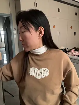 xiaomei-11 online show from 10-29-25, 08:05