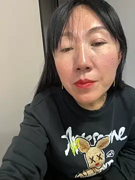 xiaomei-11 online show from 11-13-25, 07:07