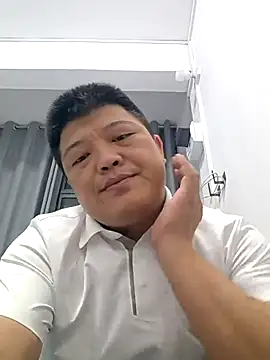 Snapshot of hiwoaini chatting on 06-27-26, 02:55 hiwoaini online show from 06-27-26, 02:55