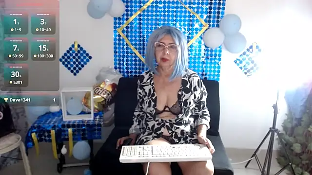 ruth blue21 online show from 10-01-25, 04:40