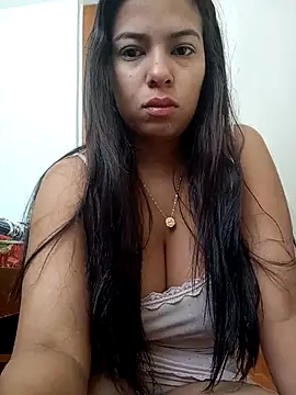 Snapshot of IsabellaLuxe chatting on 09-24-25, 12:08 IsabellaLuxe online show from 09-24-25, 12:08