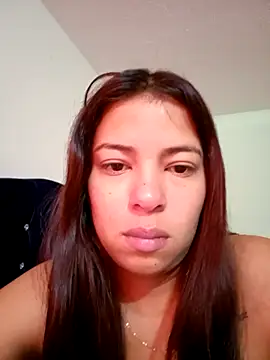 Snapshot of IsabellaLuxe chatting on 09-27-25, 02:33 IsabellaLuxe online show from 09-27-25, 02:33