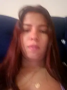 Snapshot of IsabellaLuxe chatting on 10-21-25, 04:19 IsabellaLuxe online show from 10-21-25, 04:19