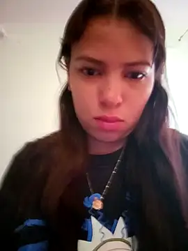 Snapshot of IsabellaLuxe chatting on 10-23-25, 11:42 IsabellaLuxe online show from 10-23-25, 11:42