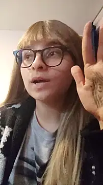 Snapshot of Aurora_blaack chatting on 11-13-25, 02:10 Aurora blaack online show from 11-13-25, 02:10