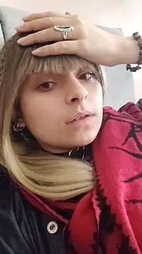 Snapshot of Aurora_blaack chatting on 12-01-25, 05:12 Aurora blaack online show from 12-01-25, 05:12