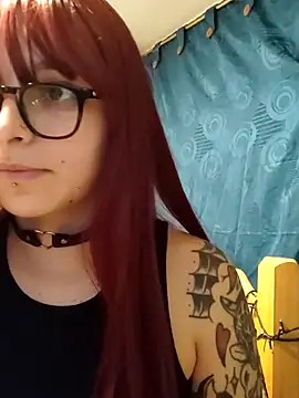 Snapshot of Aurora_blaack chatting on 02-01-26, 02:43 Aurora blaack online show from 02-01-26, 02:43