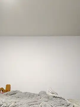 Snapshot of Aurora_blaack chatting on 03-07-26, 12:29 Aurora blaack online show from 03-07-26, 12:29