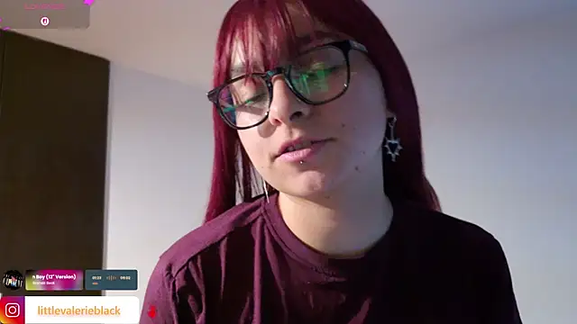 Snapshot of Aurora_blaack chatting on 04-16-26, 09:54 Aurora blaack online show from 04-16-26, 09:54