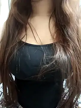 Snapshot of loving_candy chatting on 11-20-25, 07:02 loving candy online show from 11-20-25, 07:02