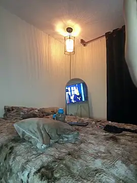 myc hot online show from 04-17-26, 07:44