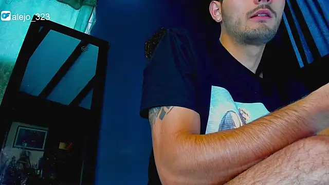 alejo  323   online show from 04-07-26, 01:00