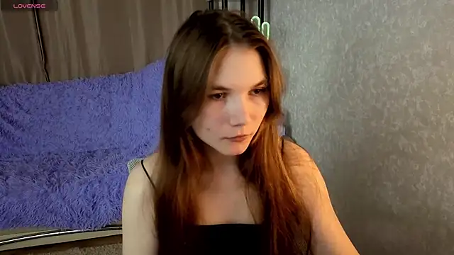 Snapshot of Nika_OMG chatting on 10-08-25, 07:11 Nika OMG online show from 10-08-25, 07:11